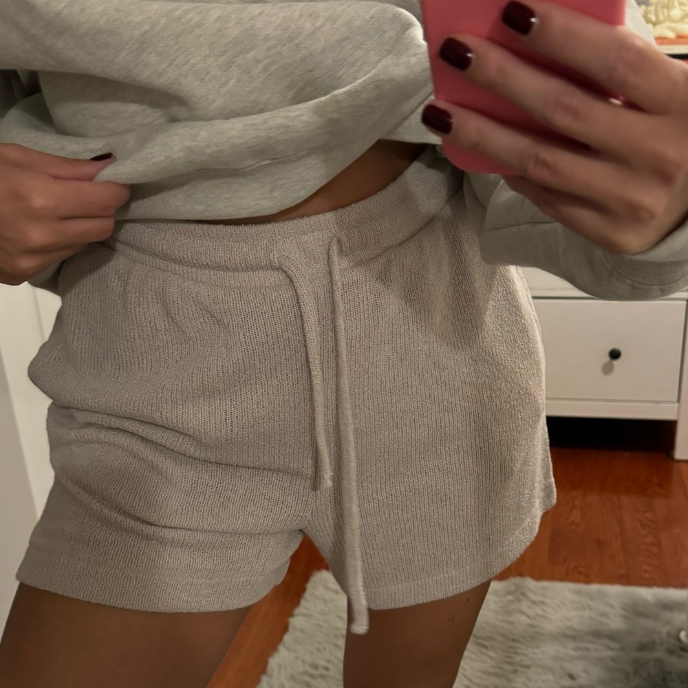 H&M Knit Shorts Light Beige